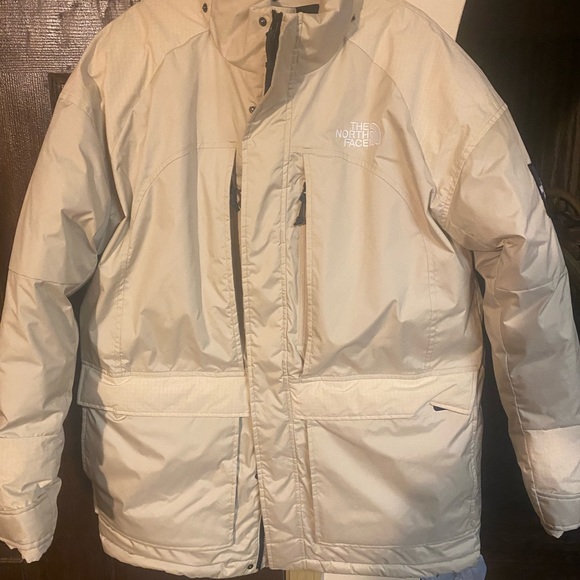 North Face unisex coat - Picture 6 of 10